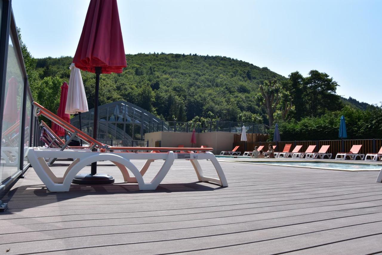 מורול Hotel Domaine Du Lac Chambon מראה חיצוני תמונה